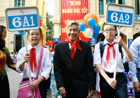 Rentrée scolaire une atmosphère de fête règne dans tout le pays